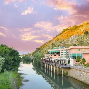 Hotel Luani A