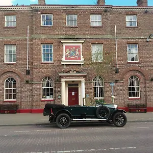 The Londesborough Arms Bar With En-suite Bed & Breakfast Market Weighton